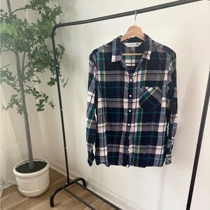 Old Navy Women's Plaid Button Down Shirt
